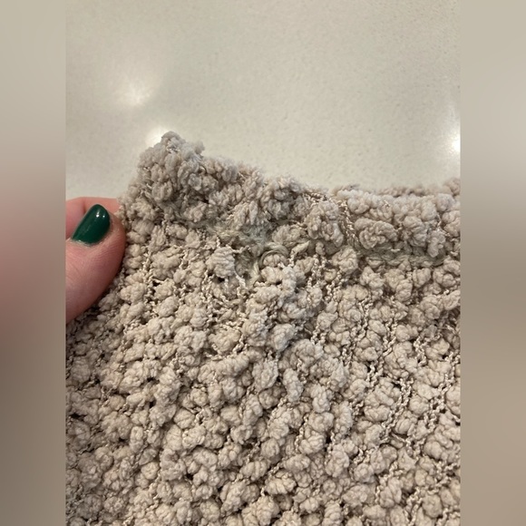 MOTHERHOOD maternity yarn vest/cardigan very cozy L/some pulls/wear - Picture 11 of 13